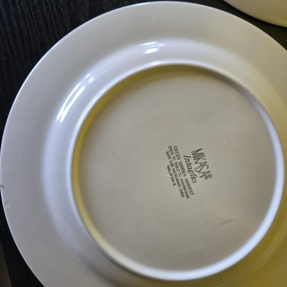 Vintage Mikasa Garden Harvest Intaglio Set of 4 Dinner Plates Sz 11" READ - Picture 12 of 14